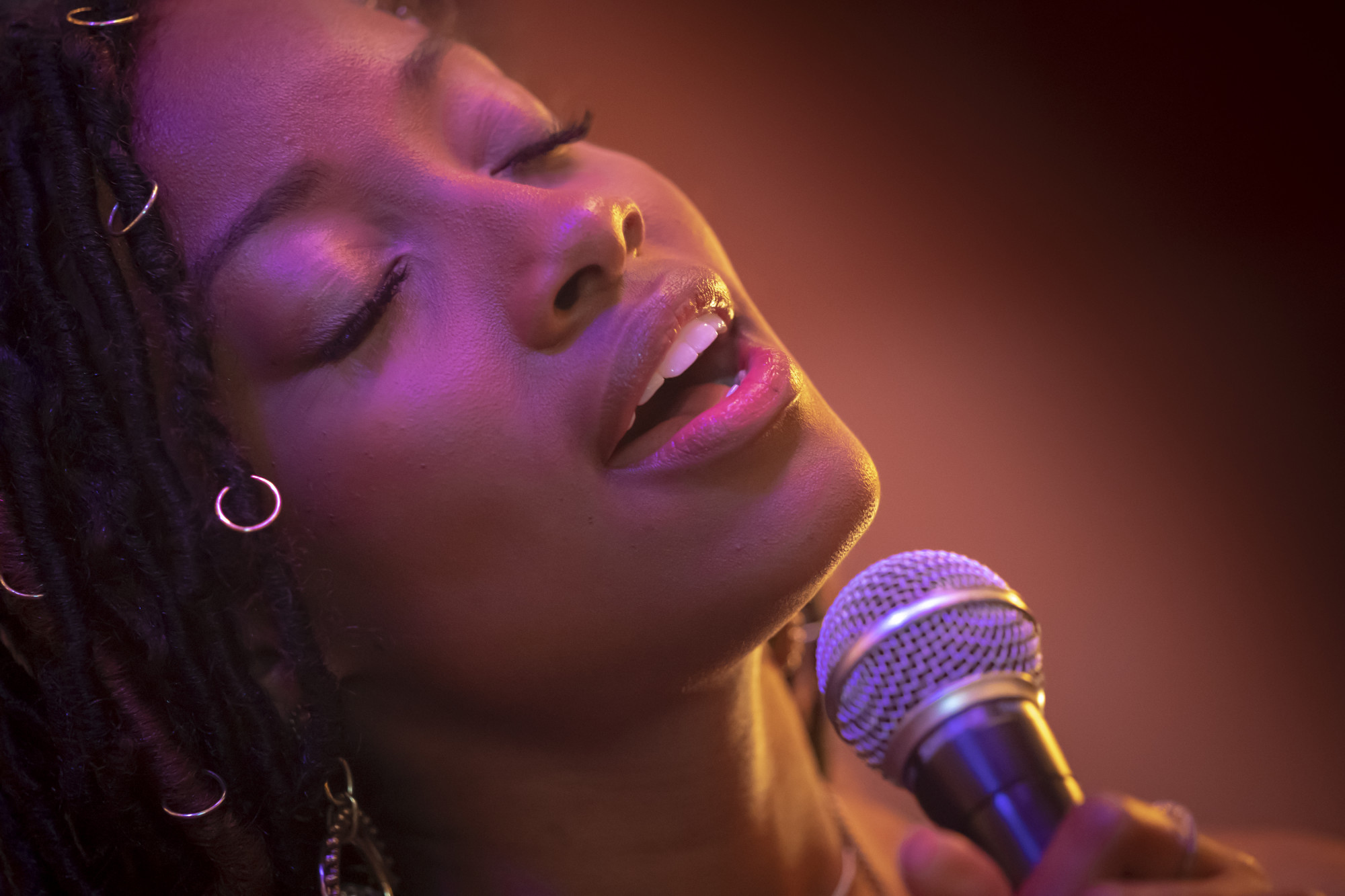 Best-bets for March 10: Fox has love, pain and music