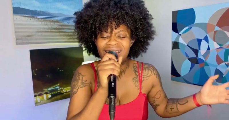 “Idol” and “Voice” at home: Charm prevails