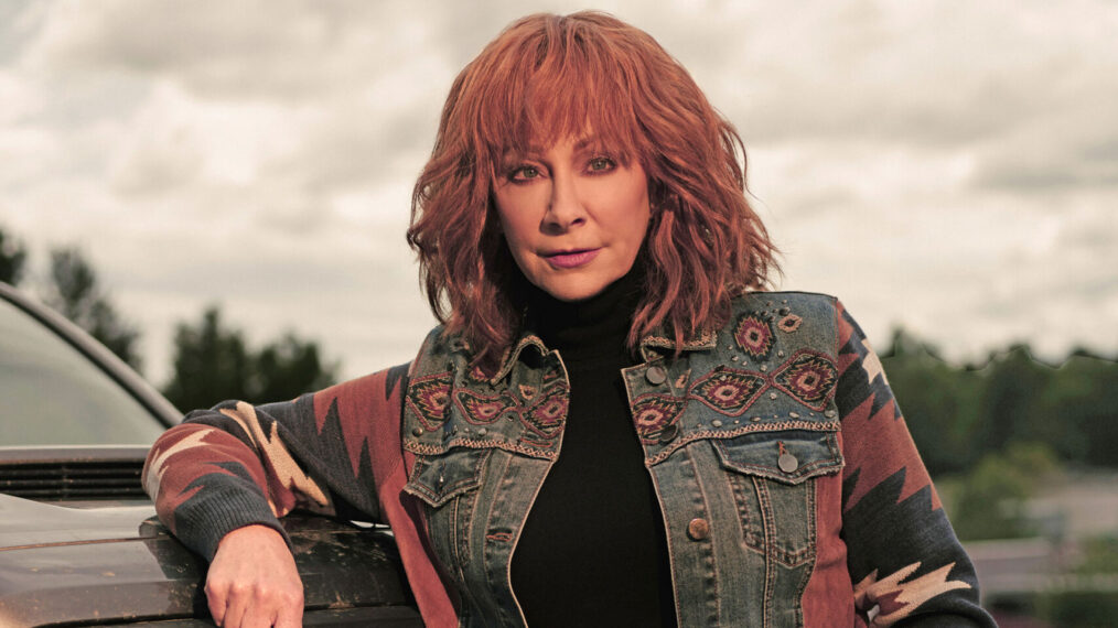 A real-life, cowboy-style judge? Reba portrays her