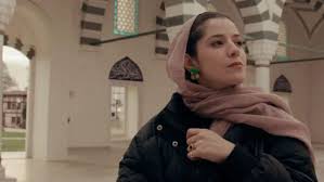 Best-bets for Aug. 22: tales of love, sports and Sinatra