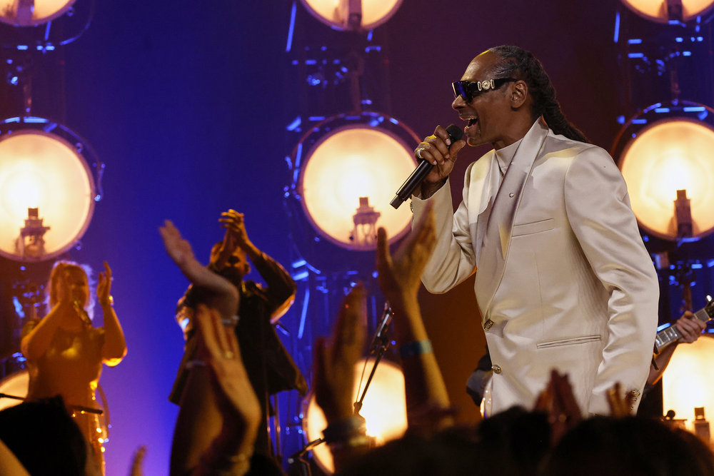 Best-bets for Sept. 22: strong “Voice,” weak “Minds”