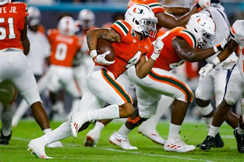 Week’s top-10 for Jan. 12: streamers, stumblers and Steelers