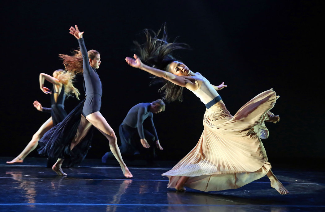 Best-bets for March 27: greats of dance & basketball